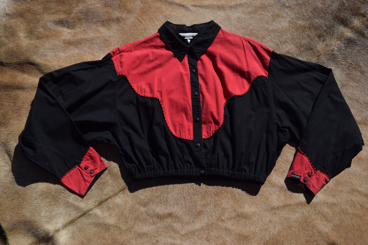 Vintage Rockies Red & Black Crop