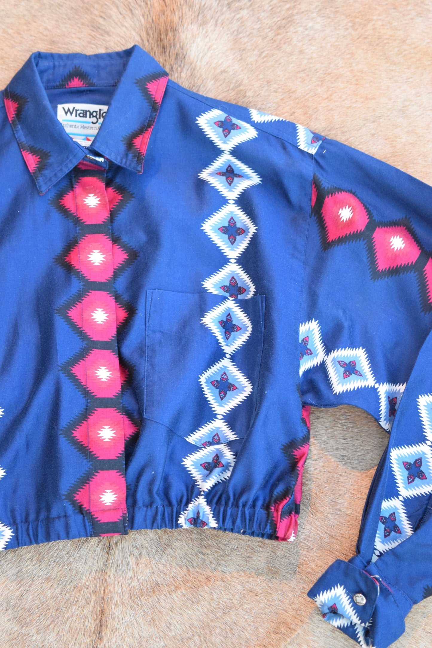 Wrangler Blue Aztec Crop